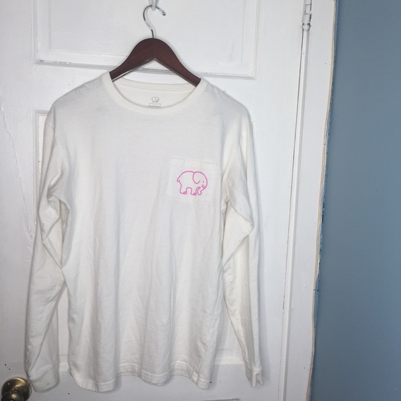 SOLD***Ivory Ella Pink Rose Elephant Pocket Tee - Picture 4 of 8